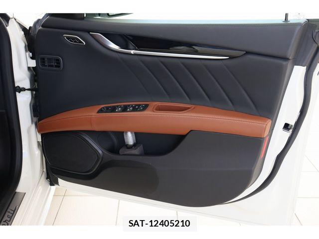 Maserati GHIBLI 2021-07 1212713-9