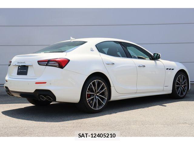 Maserati GHIBLI 2021-07 1212713-3