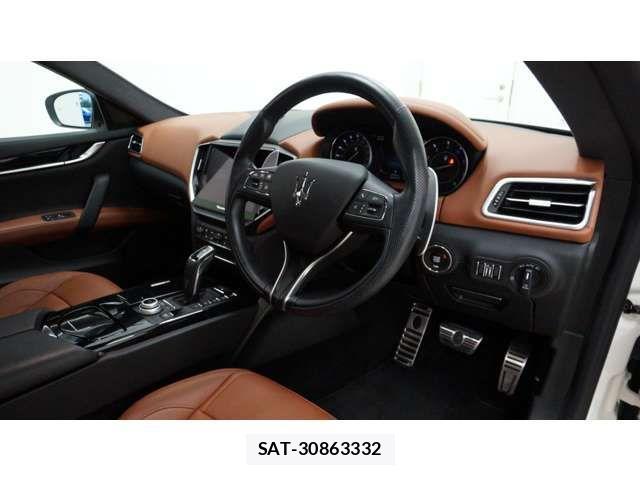 Maserati GHIBLI 2022-03 1309413-8
