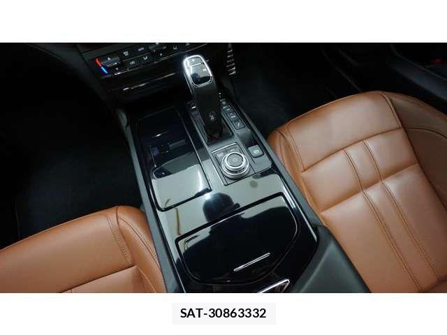 Maserati GHIBLI 2022-03 1309413-9