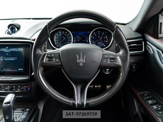 Maserati GHIBLI 2019-08 1391798-9