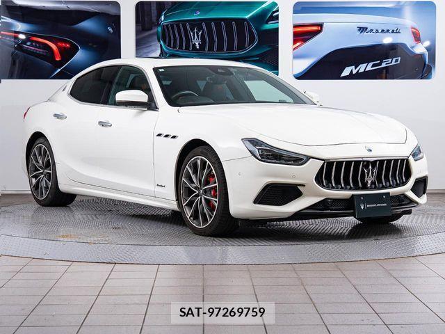 Maserati GHIBLI 2019-08 1391798-13