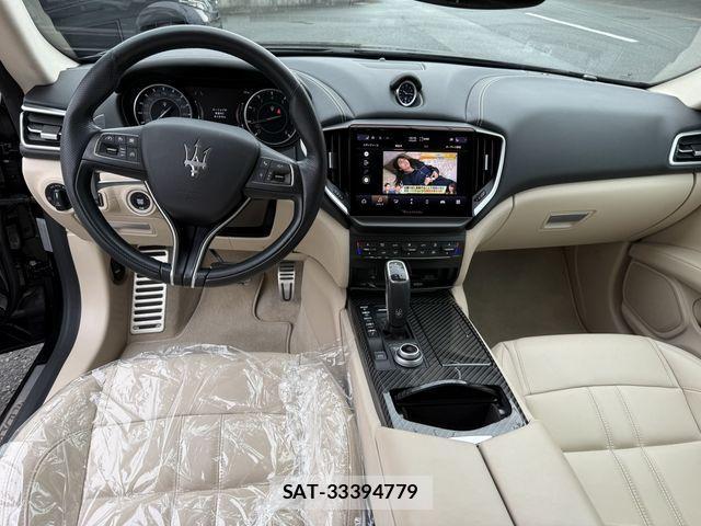 Maserati GHIBLI 2021-10 2002467-9