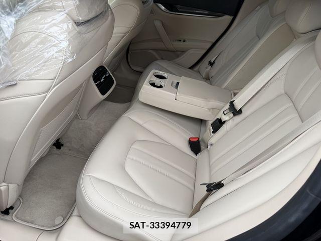 Maserati GHIBLI 2021-10 2002467-13