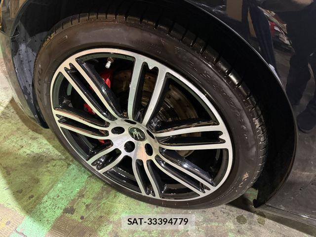 Maserati GHIBLI 2021-10 2002467-18