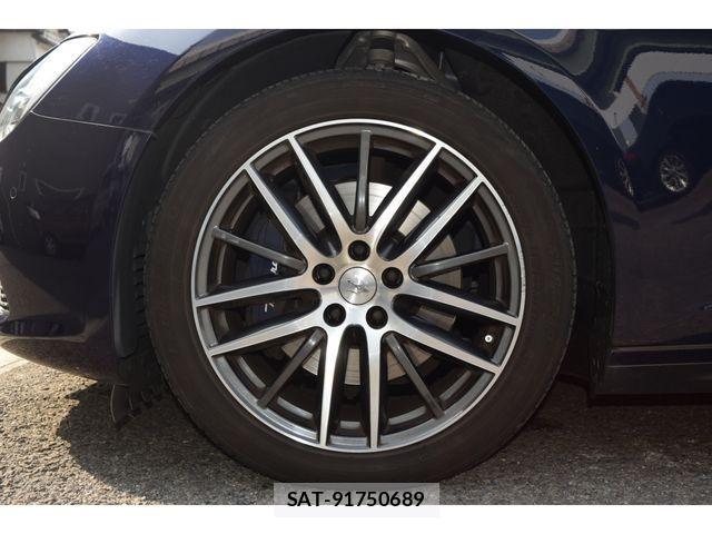 Maserati GHIBLI 2016-02 3714724-8