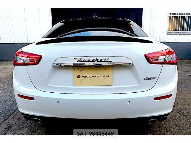 Maserati GHIBLI 2016-03 4044946-20