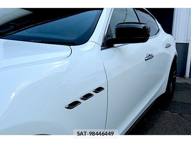 Maserati GHIBLI 2016-03 4044946-6