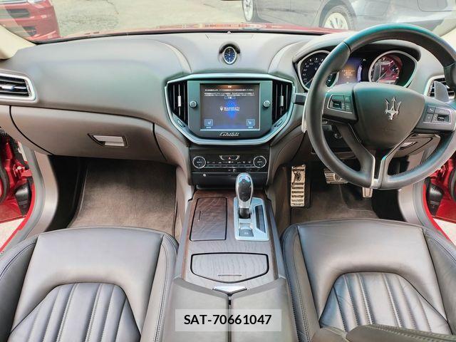 Maserati GHIBLI 2018-09 4755251-1