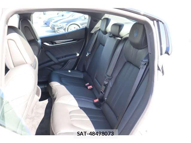 Maserati GHIBLI 2024-06 4965825-4
