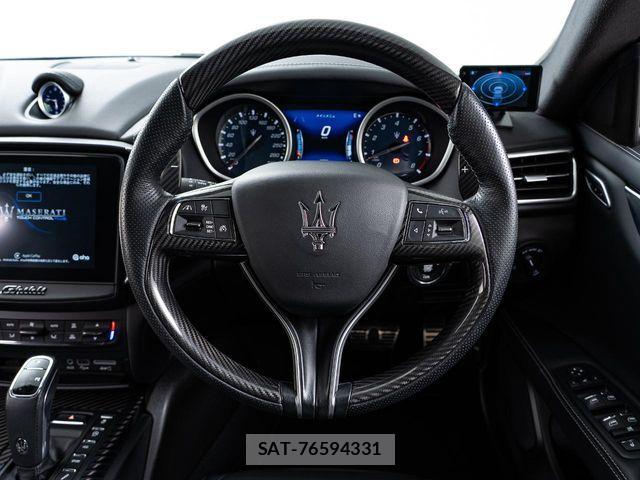 Maserati GHIBLI 2021-06 4965831-10