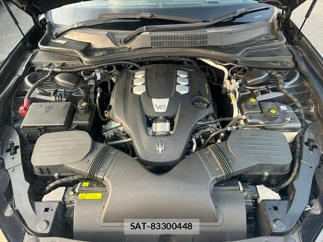Maserati GHIBLI 2017-09 5871371-17