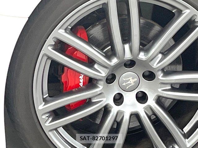 Maserati GHIBLI 2017-03 6012219-4