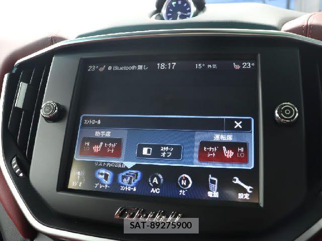 Maserati GHIBLI 2016-05 6012228-9