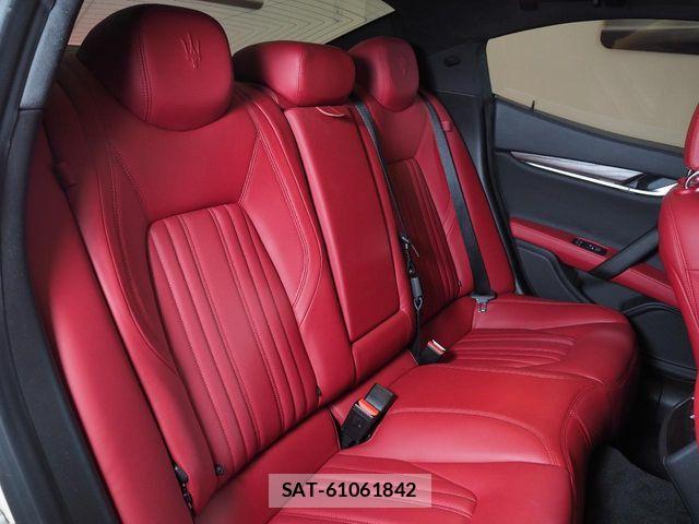 Maserati GHIBLI 2016-09 6216601-6