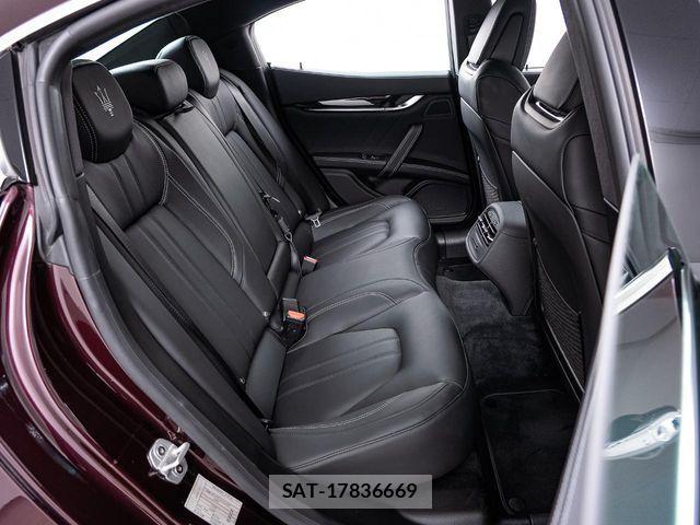 Maserati GHIBLI 2021-05 6216592-9