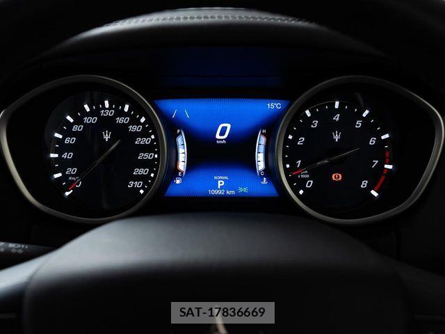 Maserati GHIBLI 2021-05 6216592-11