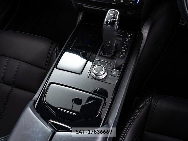 Maserati GHIBLI 2021-05 6216592-12