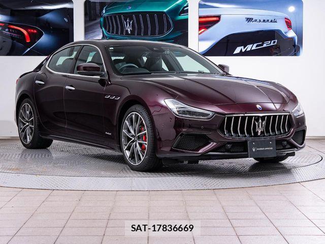 Maserati GHIBLI 2021-05 6216592-14
