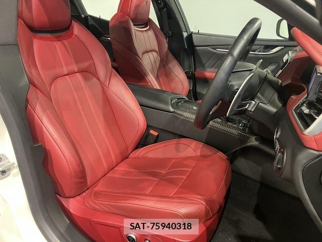 Maserati GHIBLI 2021-12 6216586-10