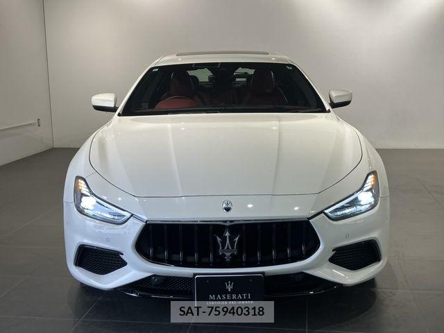 Maserati GHIBLI 2021-12 6216586-3