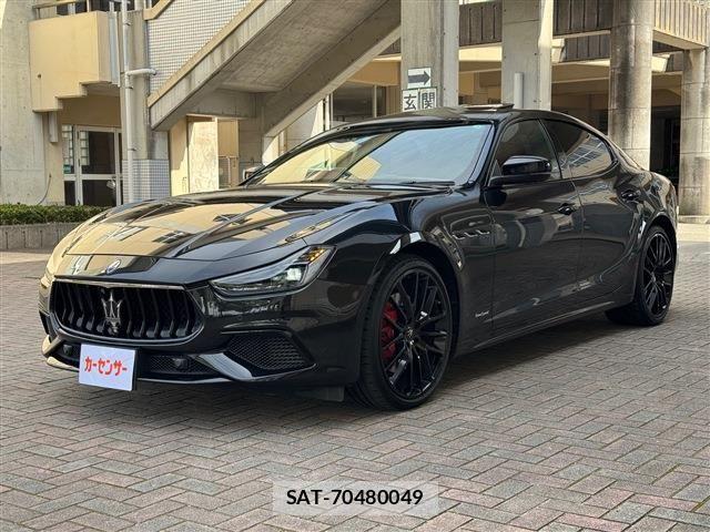 Maserati GHIBLI 2019-10 6245406-24