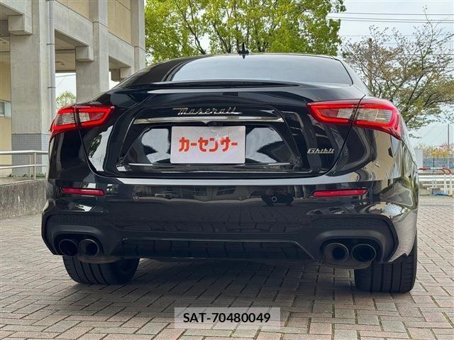 Maserati GHIBLI 2019-10 6245406-7