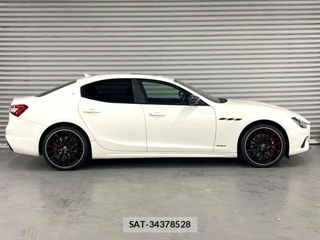 Maserati GHIBLI 2020-01 6499771-13