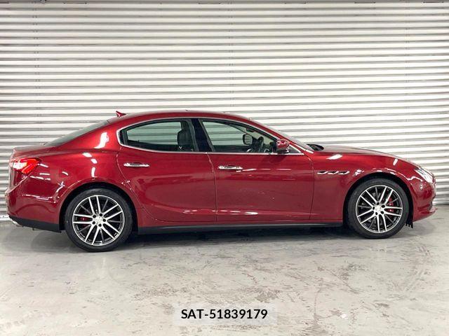 Maserati GHIBLI 2016-12 6499786-11