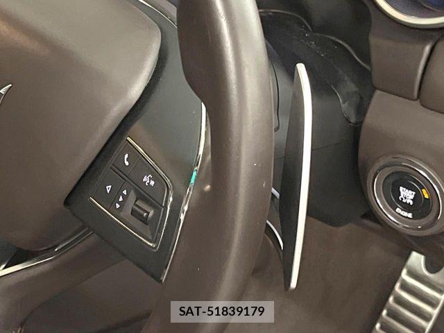 Maserati GHIBLI 2016-12 6499786-14