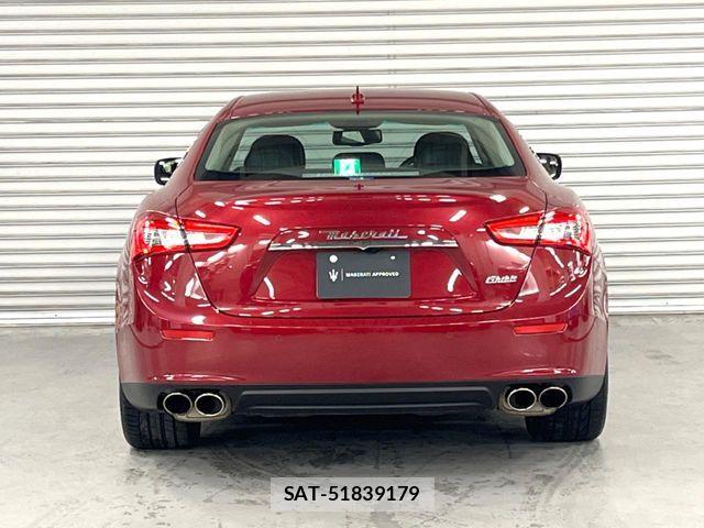 Maserati GHIBLI 2016-12 6499786-2