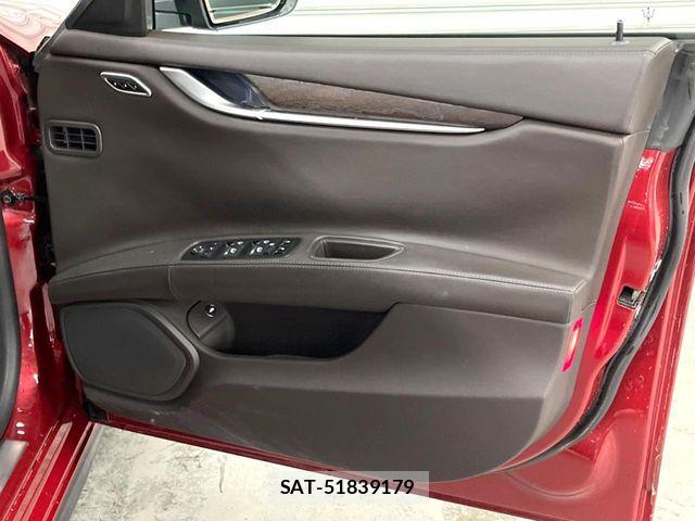 Maserati GHIBLI 2016-12 6499786-6