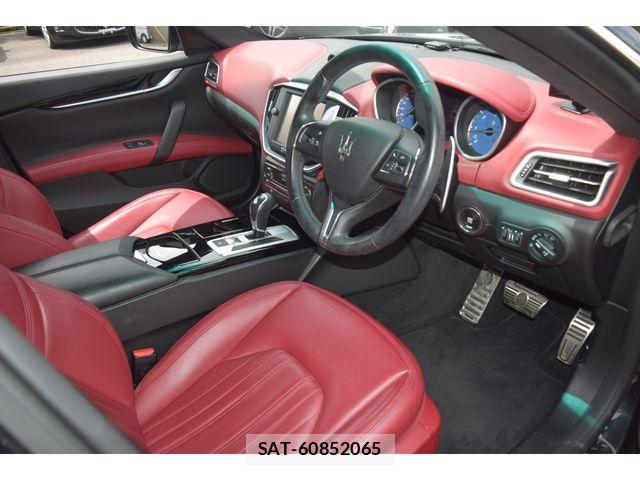 Maserati GHIBLI 2017-04 6545659-9