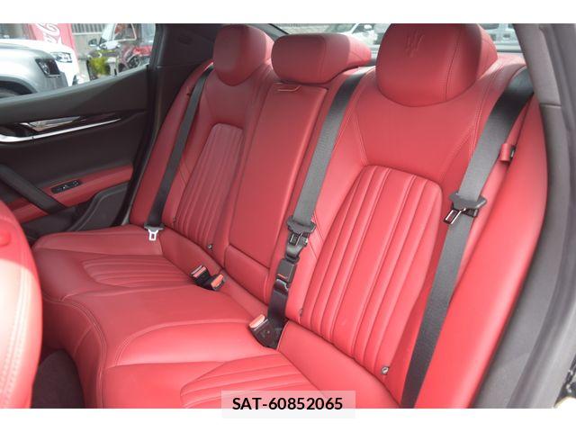 Maserati GHIBLI 2017-04 6545659-12