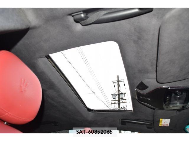 Maserati GHIBLI 2017-04 6545659-21