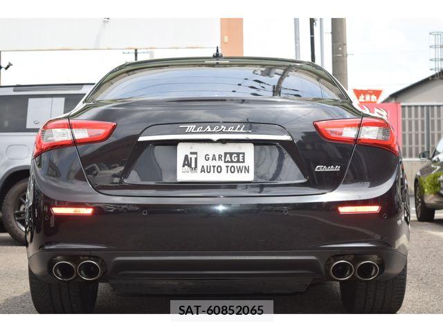 Maserati GHIBLI 2017-04 6545659-4