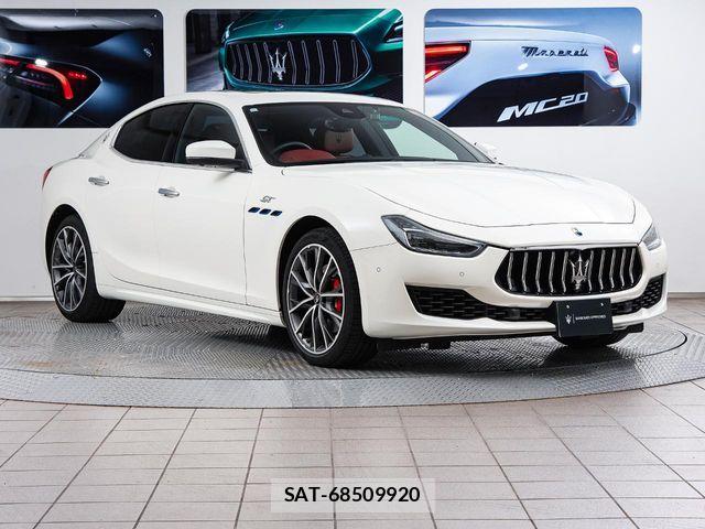 Maserati GHIBLI 2023-11 6613009-13