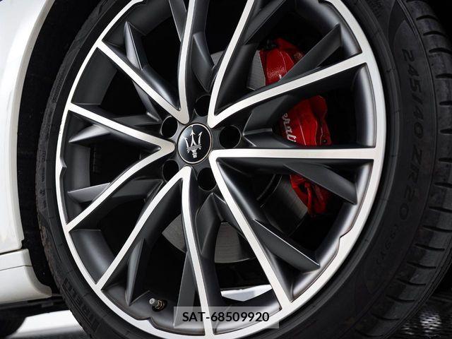 Maserati GHIBLI 2023-11 6613009-7