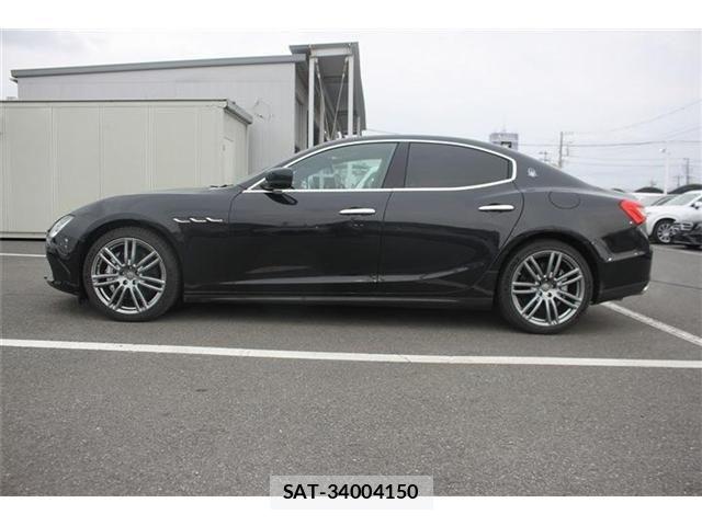 Maserati GHIBLI 2014-07 6676749-9