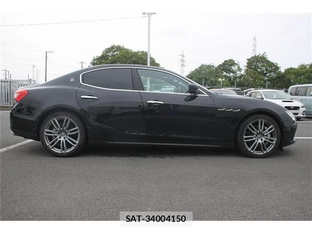 Maserati GHIBLI 2014-07 6676749-15