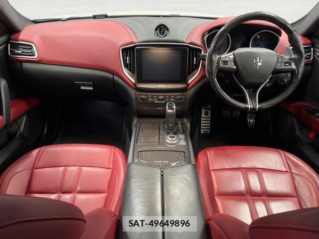 Maserati GHIBLI 2018-11 6815787-1