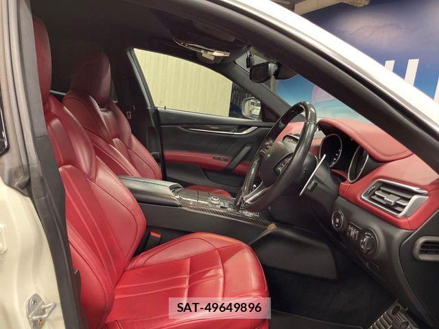 Maserati GHIBLI 2018-11 6815787-8