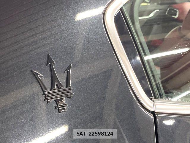 Maserati GHIBLI 2021-12 6815786-18