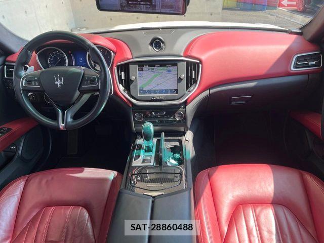 Maserati GHIBLI 2014-09 7020826-1