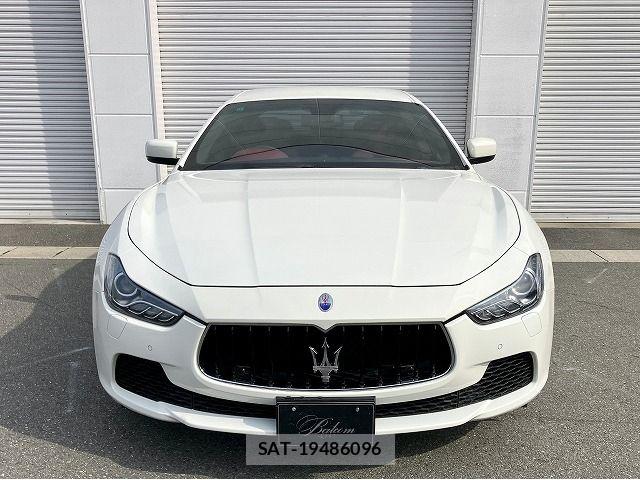 Maserati GHIBLI 2015-06 7221276-18