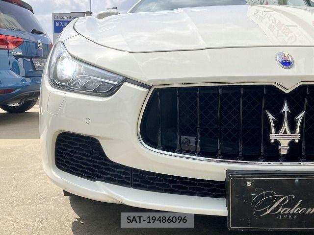 Maserati GHIBLI 2015-06 7221276-6