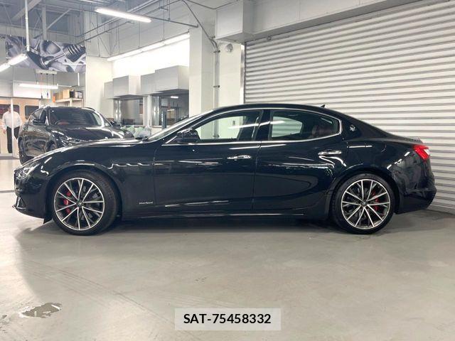 Maserati GHIBLI 2021-05 7221277-11