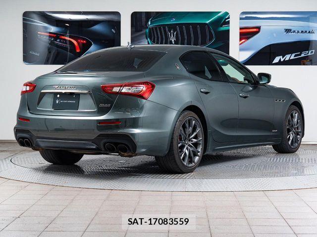 Maserati GHIBLI 2019-10 7272262-3