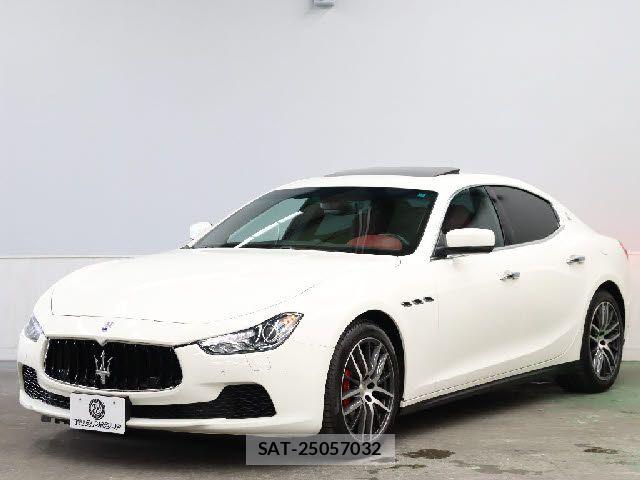 Maserati GHIBLI 2016-12 7272264-13