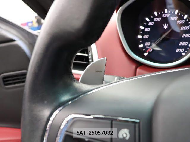 Maserati GHIBLI 2016-12 7272264-27